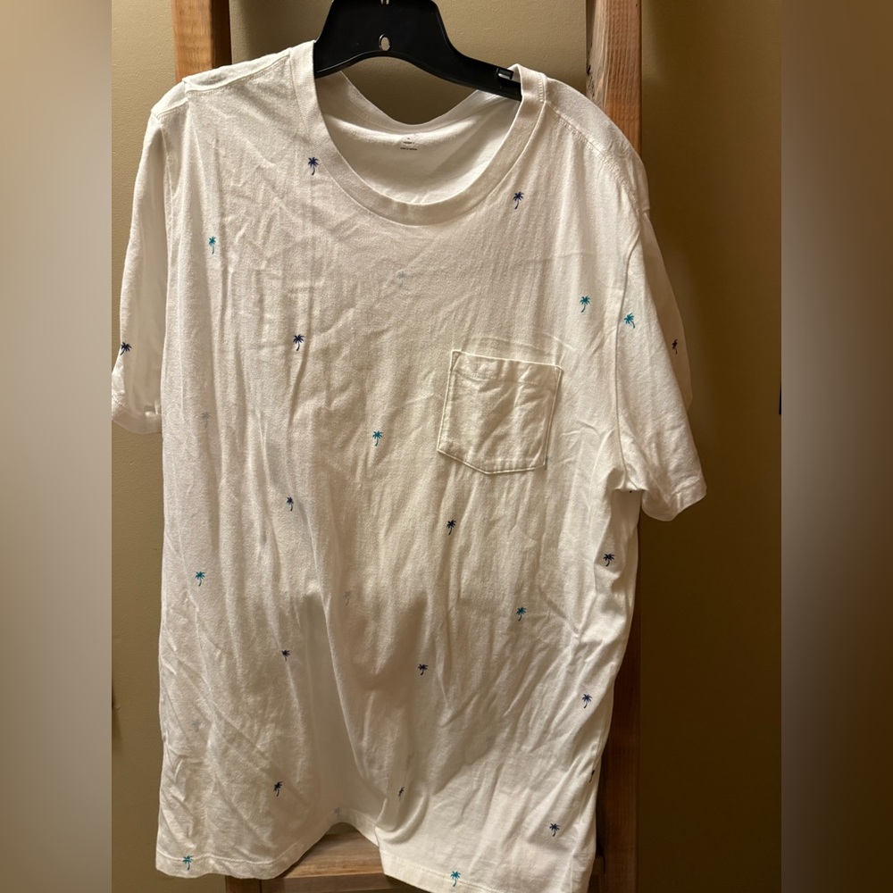 GAP White Tee with Blue Palm Print